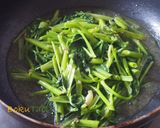 簡単！旅先で食べたあの味☆空芯菜炒め作り方8写真