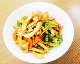 簡単!イカと鮭の味噌マヨ炒め作り方7写真