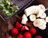 朝の朝食フルーツヨーグルト作り方1写真