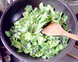 大根葉と舞茸のベーコン炒め作り方4写真