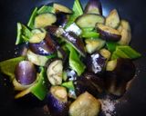 なすと豚肉の甘辛味噌炒め作り方3写真
