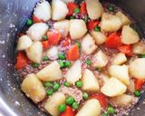 豚ひき肉で美味しい♡*ホクホク肉じゃが作り方7写真