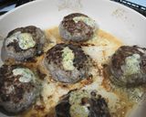 イタリアンなハーブチーズinハンバーグ作り方7写真