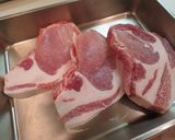 簡単！！豚肉のトマト煮込み。作り方1写真