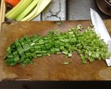 滋味溢れる、残り野菜の細切れ鶏スープ煮作り方4写真