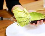 うんまい！アボカド丸ごとグラタン作り方1写真