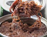 コンビーフのそぼろ風おにぎり作り方1写真