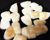 スキレットで餅ピザ作り方4写真