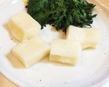 お餅と春菊のベーコン巻き。作り方1写真