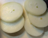 丸ごと玉ねぎのたっぷりチーズ焼き作り方1写真