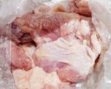ご飯がススム♡鶏もも肉のネギ塩レモンだれ作り方3写真