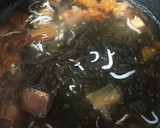もずくとしらすとトマトのサンラータン作り方3写真