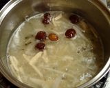 なめこ、霜降りシメジ、蓮根の味噌汁作り方7写真