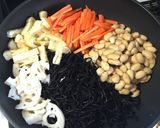 麺つゆだけで ひじき煮作り方2写真