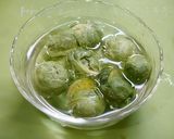 簡単！芽キャベツの生ハム巻き作り方2写真
