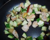 簡単!夏野菜と鶏ささみのピリッ★トマト作り方4写真