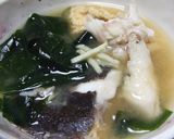 ヒラメのアラ汁（生わかめと生姜）作り方4写真