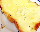 朝パンに♪チーズたっぷり♪チーズトースト作り方4写真