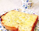 朝パンに♪チーズたっぷり♪チーズトースト作り方5写真