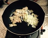 ジューシー鶏皮丼【節約レシピ】作り方3写真