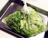 ポリ袋で簡単☆キャベツの塩こうじ漬け作り方1写真