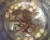 簡単♪季節の野菜と金針菜・蓮の実のみそ汁作り方2写真