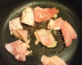 鳥もも肉と水菜の簡単煮作り方2写真