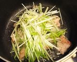 鳥もも肉と水菜の簡単煮作り方4写真