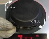 ニトスキ２つでひっくりかえす、お好み焼き作り方4写真