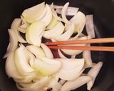 玉葱と鶏団子のクリーミー豆乳麦みそ汁作り方5写真