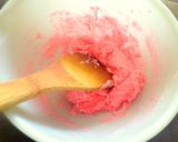 ピンク色に華やかな苺大福作り方4写真