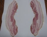 レンジで簡単にカリカリベーコン(･ω･☆作り方1写真