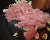 中国発☆セロリと鶏肉の炒め物 ～芹菜肉丝作り方5写真