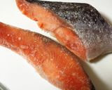 焼き鮭 バター醤油ソースかけ作り方1写真