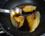 簡単 ✿ フライパンでブリの照り焼き作り方6写真