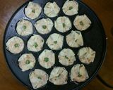 超簡単♡たこ焼き器de焼きシュウマイ♪作り方3写真