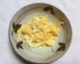 エビと卵と白菜の焼きビーフン作り方2写真