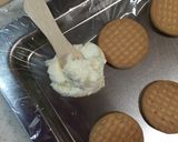 子供が喜ぶ♪簡単!ビスケットアイスバー作り方2写真