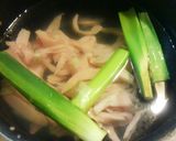 コラーゲンたっぷりキャベツを食べる豚汁作り方2写真