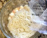 レンチンで！海老と菜の花の焼きそうめん作り方3写真