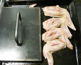 手羽先の鉄板プレス焼き作り方4写真