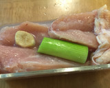 豆苗としっとり鶏胸肉の中華風サラダ♪作り方3写真