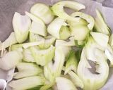簡単ヘルシー野菜と豚バラの包焼き作り方1写真