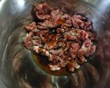 キャベツと玉ねぎと牛肉だけで！簡単春巻き作り方2写真