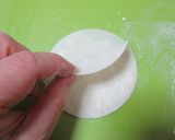 餃子の皮で北京ダックを包む薄餅作り方1写真