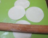 餃子の皮で北京ダックを包む薄餅作り方2写真