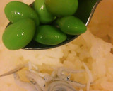 【お子さま用】枝豆としらすのおにぎり作り方2写真