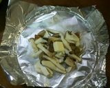 手軽にキノコのホイル蒸し焼き♪作り方2写真