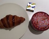 朝食おやつに！小倉クリチークロワッサンド作り方1写真