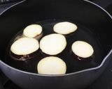 さつま芋と赤貝缶の煮物作り方1写真